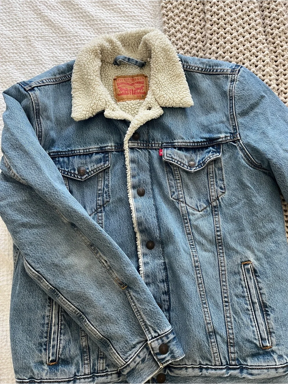 Levi's Blue Denim Sherpa Trucker Jacket - L